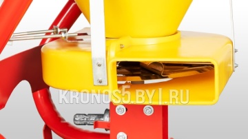Разбрасыватель навесной, садовый (Лейка) Strumyk S-500S (500 л)